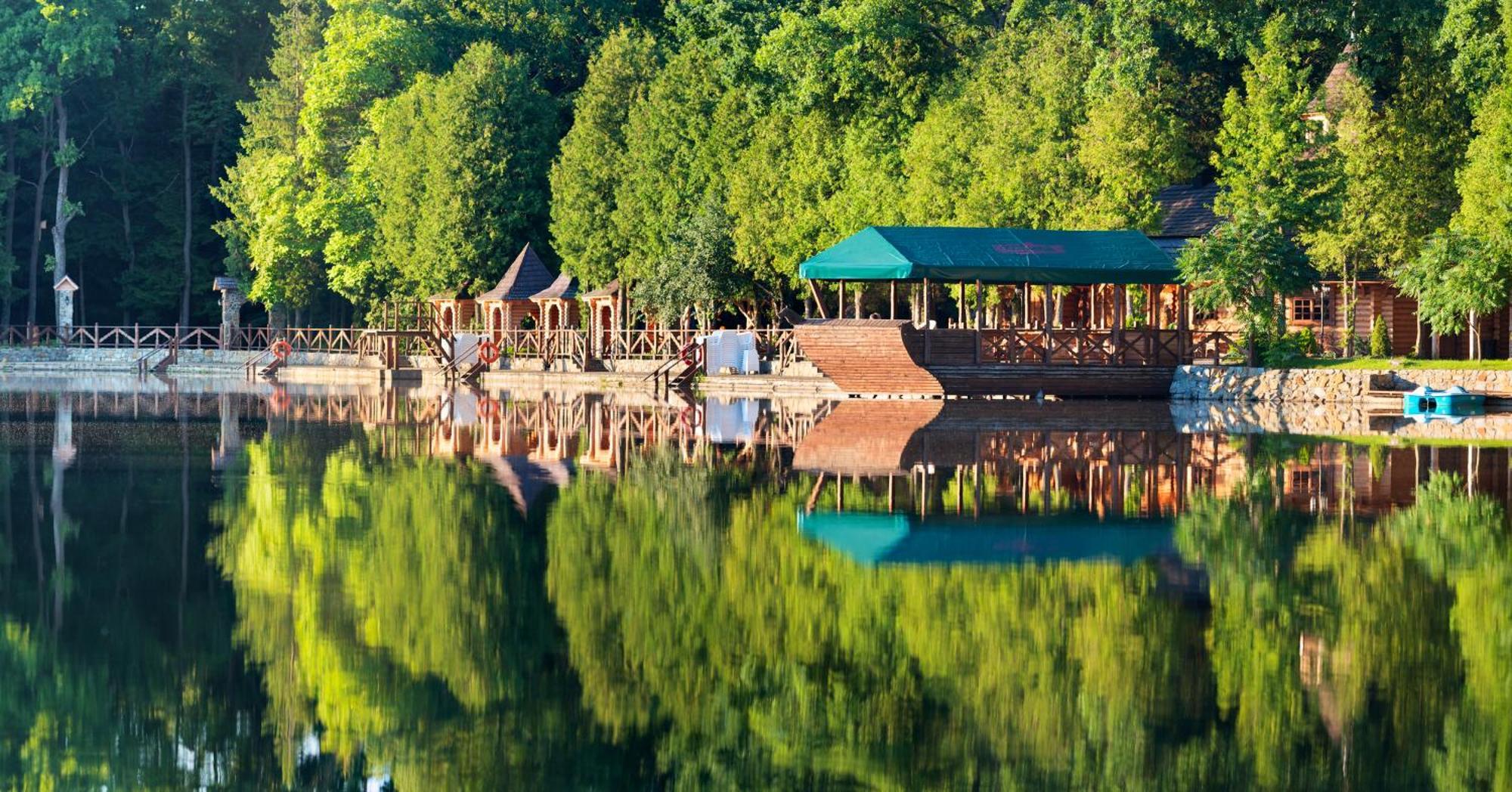 Sherwood Hotel Dovhomosztiszka Kültér fotó