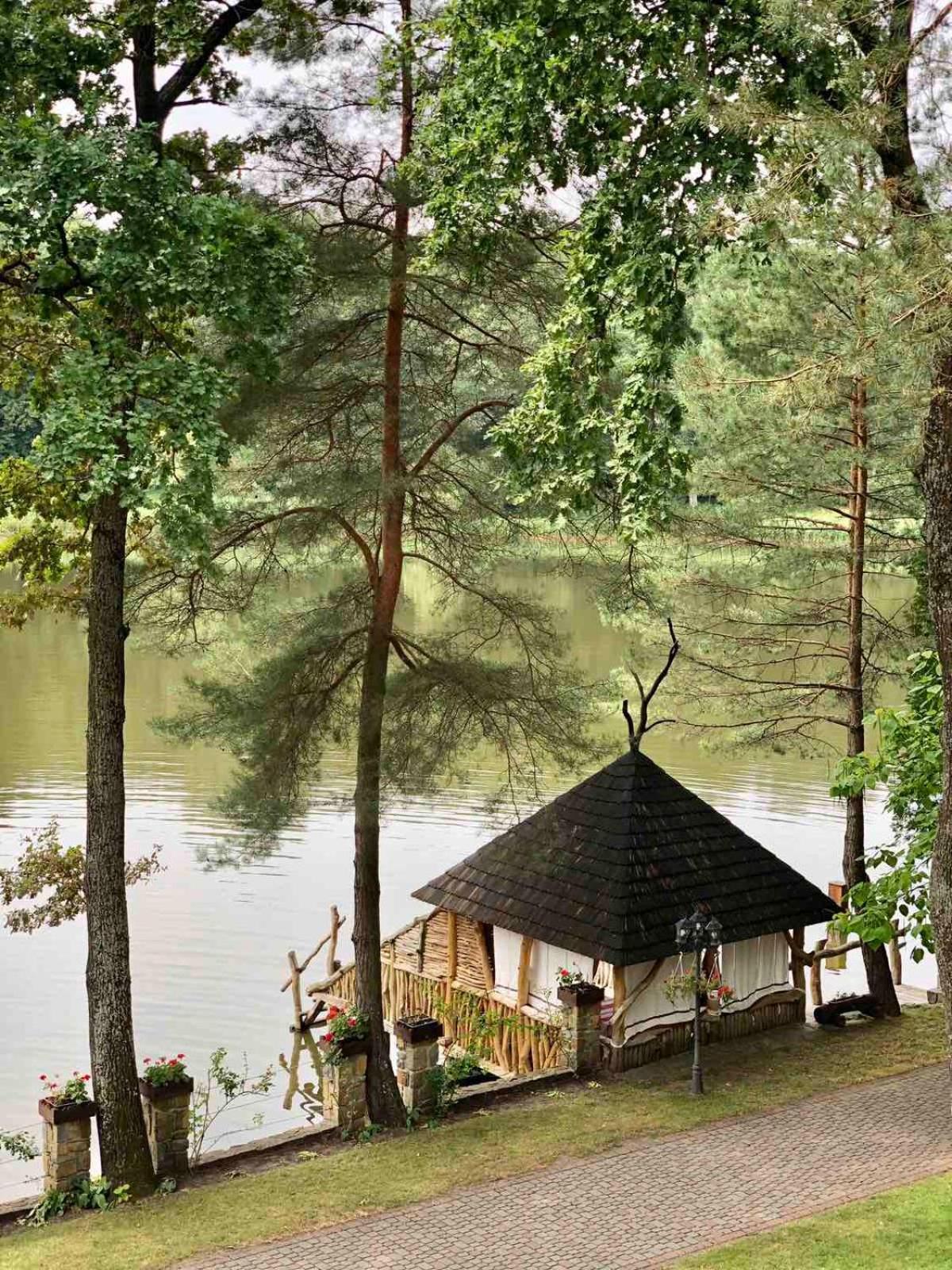 Sherwood Hotel Dovhomosztiszka Kültér fotó