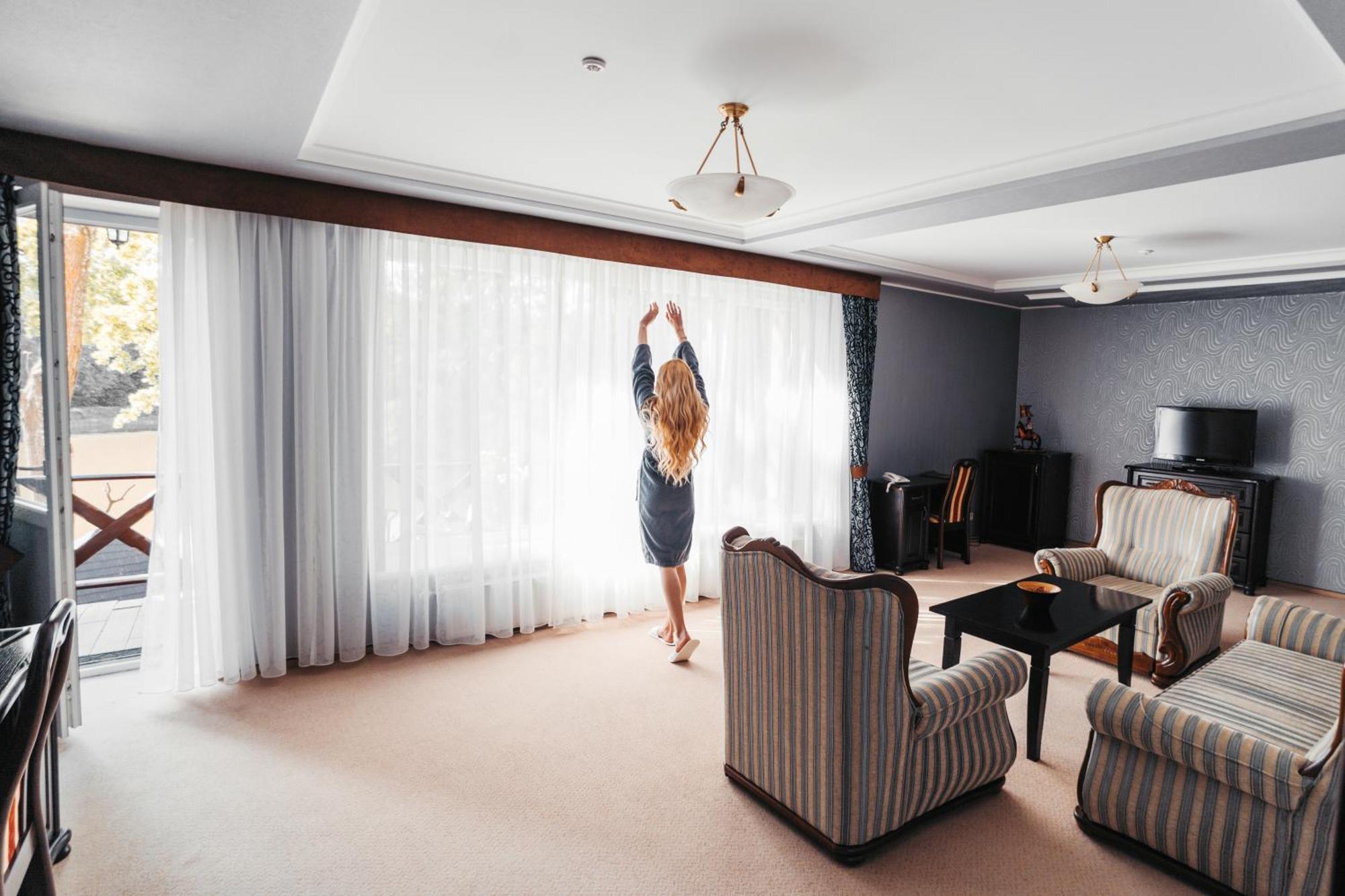 Sherwood Hotel Dovhomosztiszka Kültér fotó